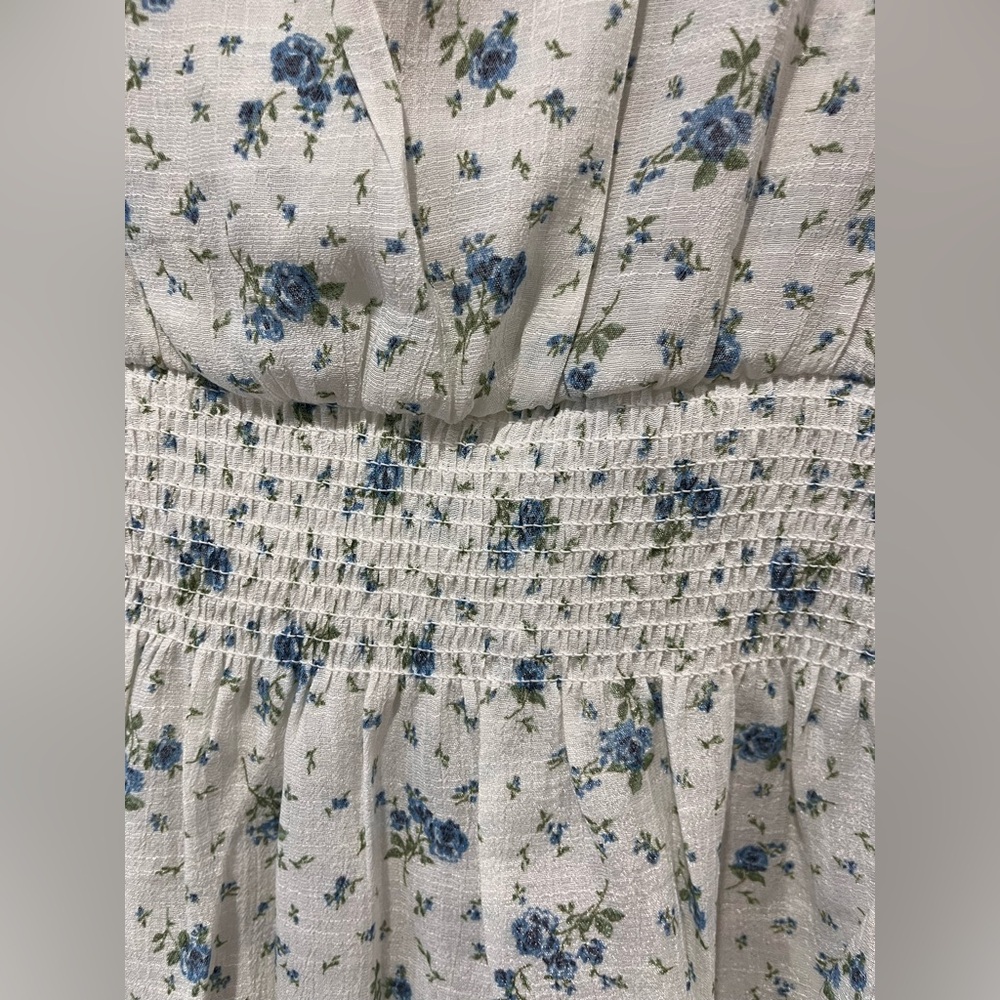 NWT Blu Pepper White Floral Women's Top - Picture 7 of 7